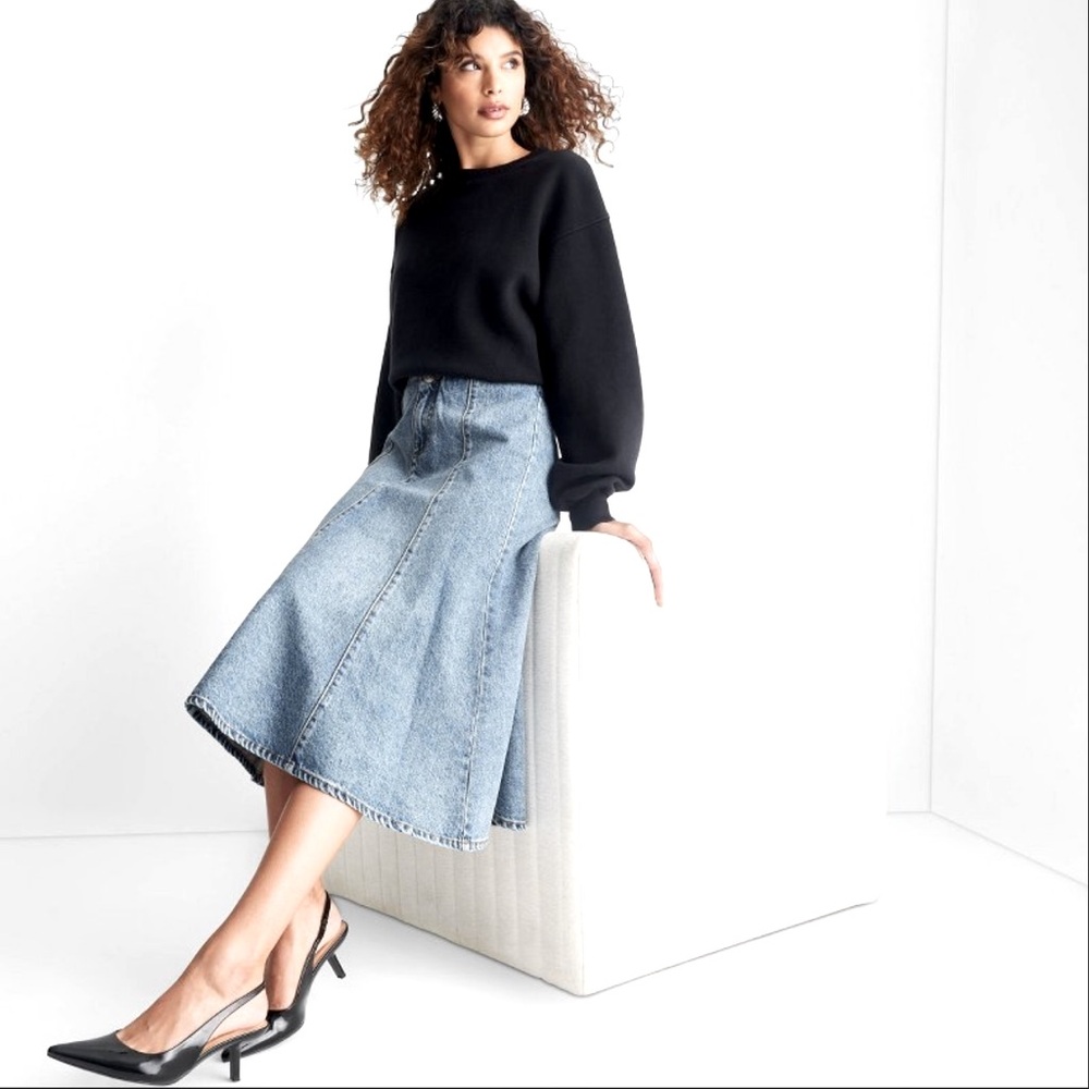 Belle Vere Denim Midi Skirt  Size M NWT